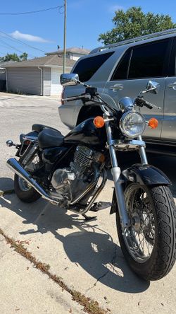Suzuki GZ250