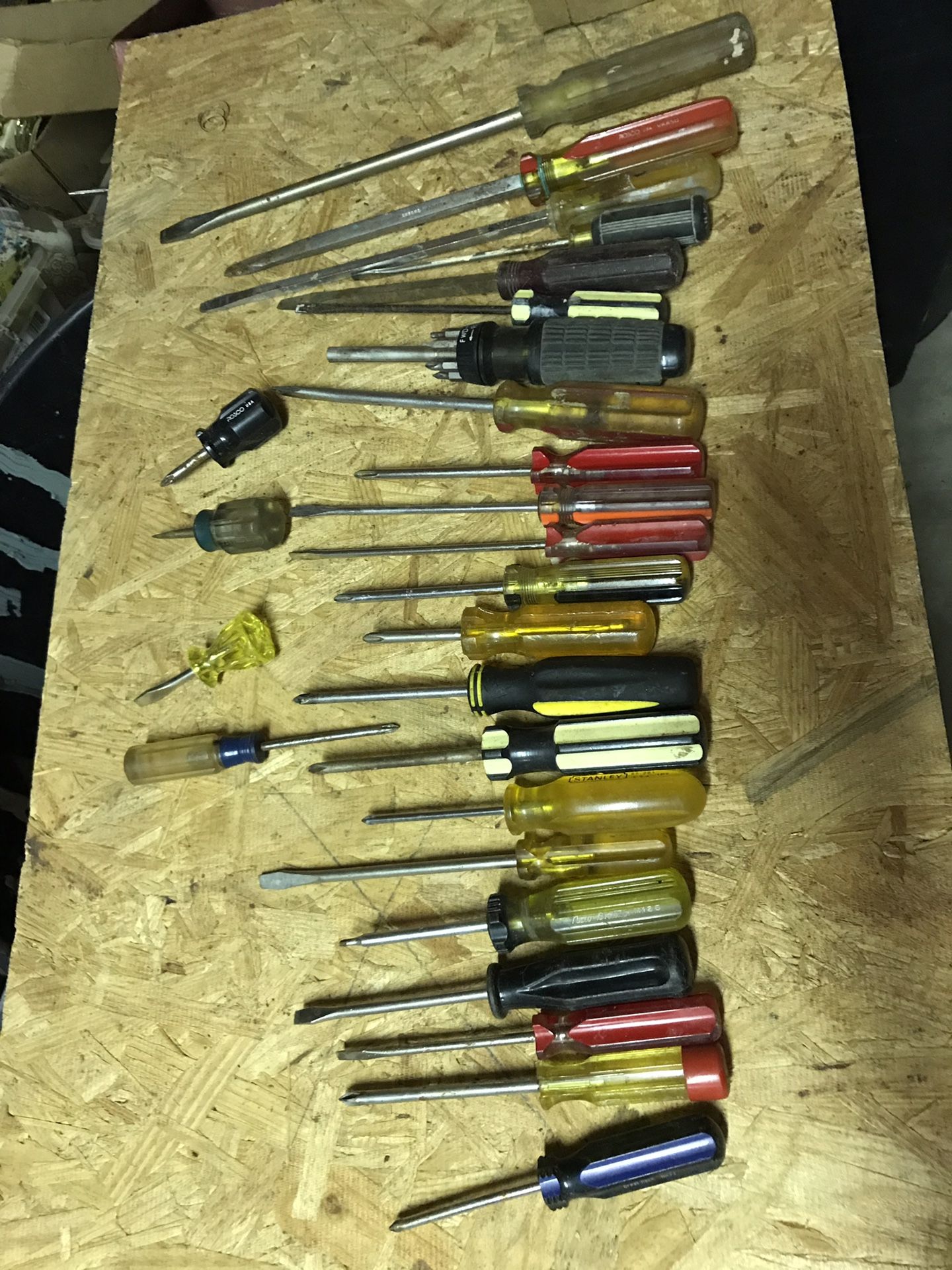 Screwdriver lot 26 used