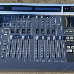 Cakewalk By Roland VS-700C Sonar V-Studio Control Console