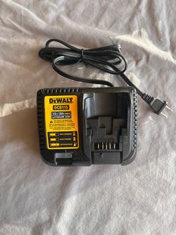 Dewalt DCB115 Battery Charger