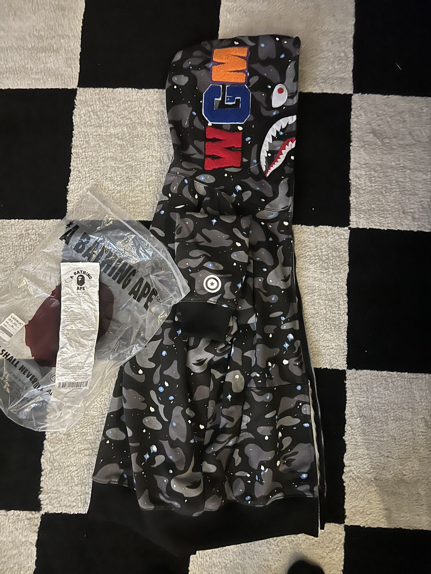 Bape Hoodie ( A Bathing Ape )