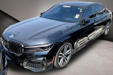 2020 BMW 750i