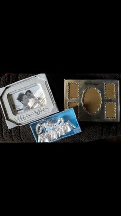Wedding Photo Frames & Garters