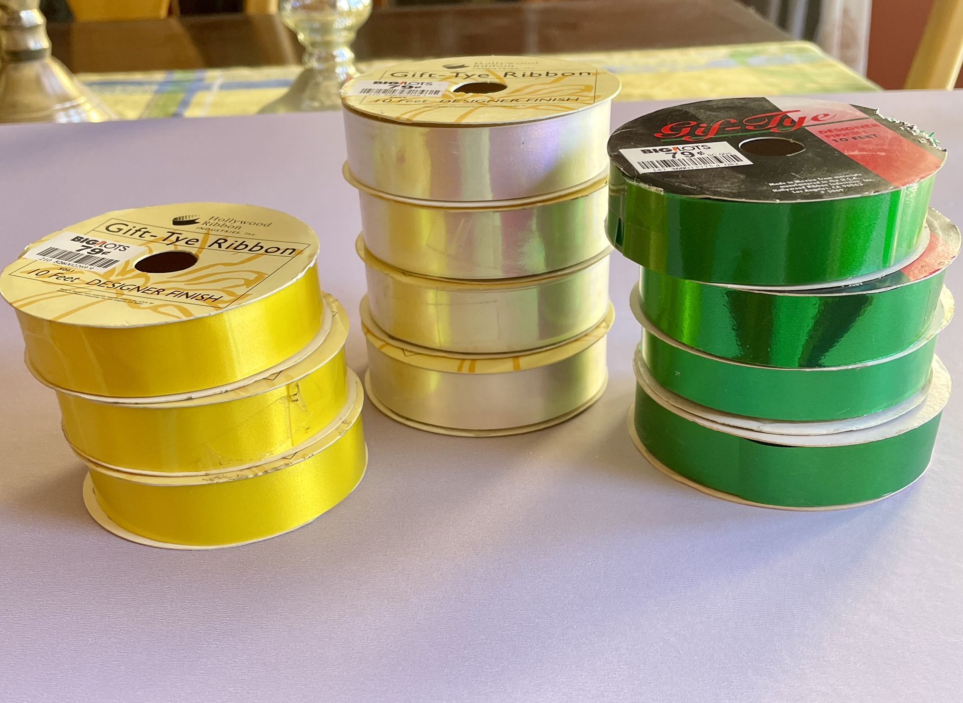Gift-Tye Ribbon 