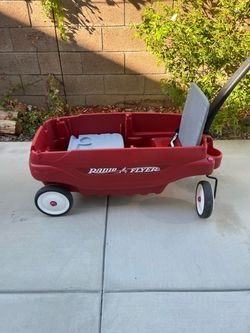 Radio flyer wagon