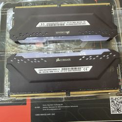 Corsair DDR4 RAM 2x8gb Sticks 16gb Total