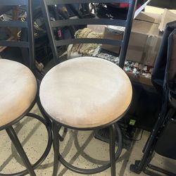 2 Chairs