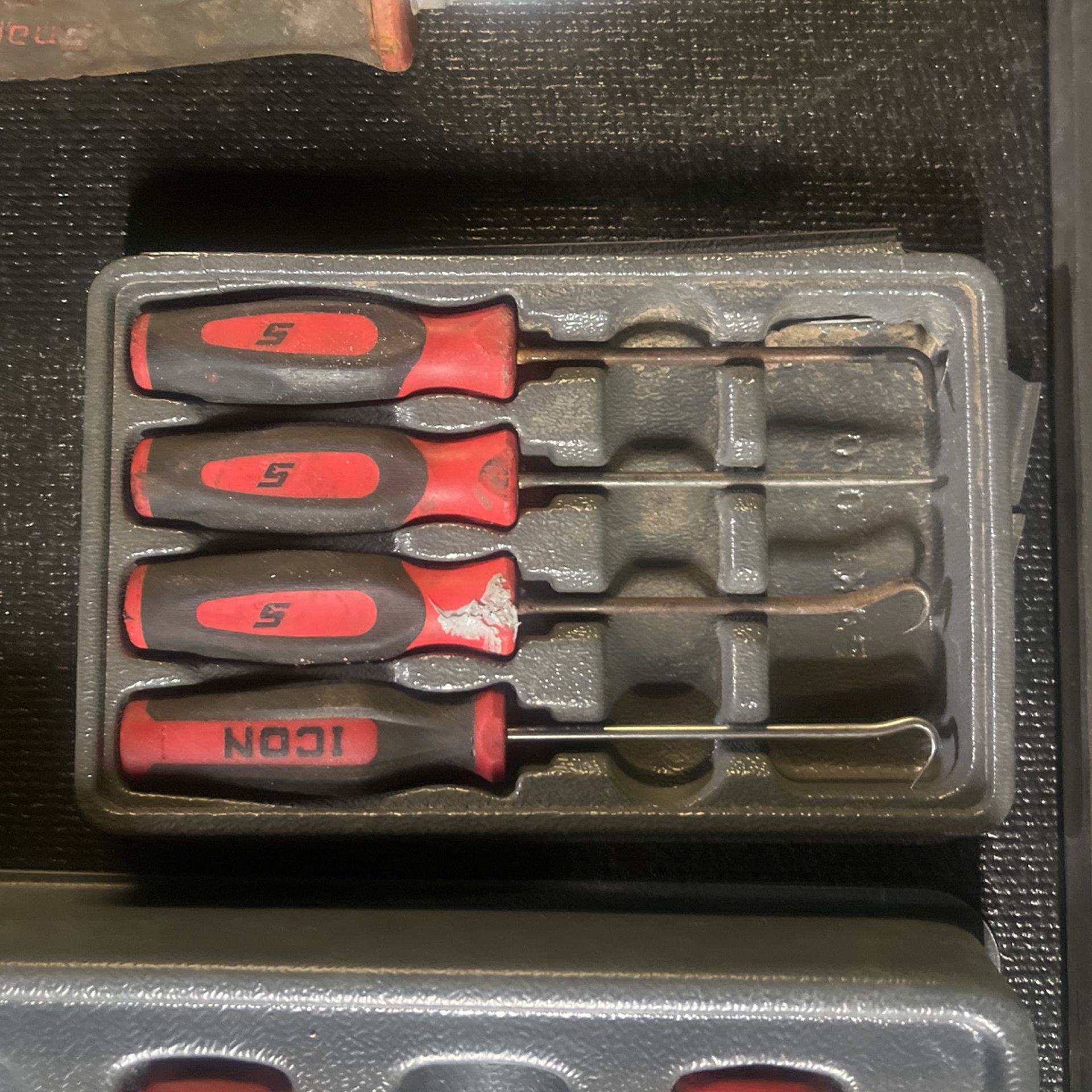 4pc Snap-on Mini Pick Set With One Substitute