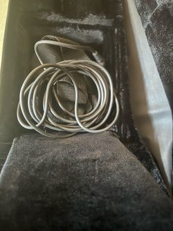 Acoustic Guitar with Hard Case & Working Amplifier – Good Condition
