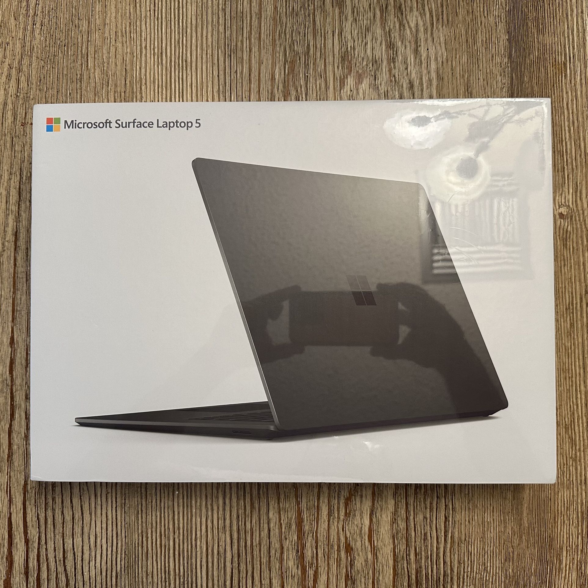 Microsoft Surface Laptop 5. 15inch / i7 12th Gen / 32gb RAM / 1TB SSD