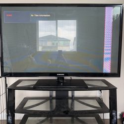 Free Tv And Tv Stand