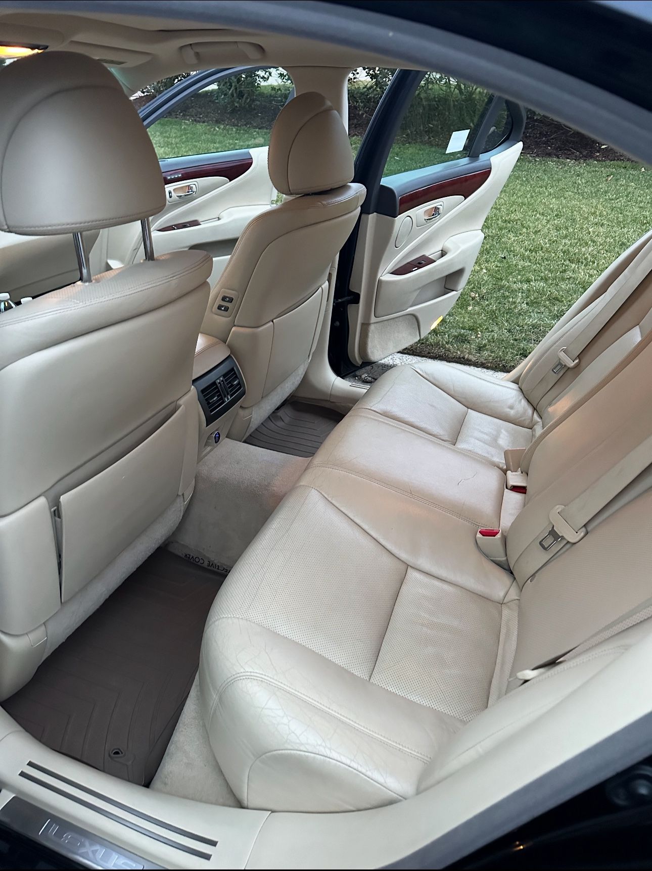 2011 Lexus LS 460
