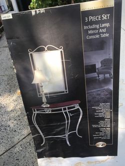 New 3-Piece Lamp, Mirror & Console Table Set