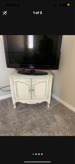 Antique tv stand or small bedside night stand