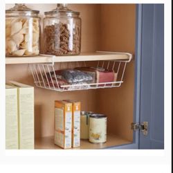 MAINSTAYS Wire Baskets (2)