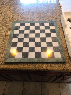 Marble chess set has 2 broken pieces need just to be glued otherwise mint condition