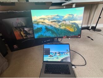 AOC AGON 32” Curved Gaming Monitor QHD 1440p, 144Hz, RGB Backlight