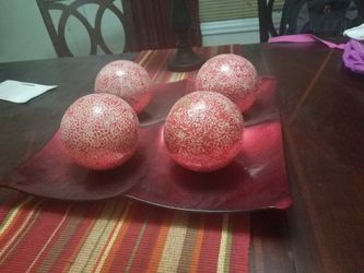 Balls on tray table centerpiece