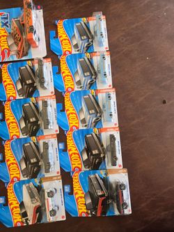 Hot wheels Silverado lot