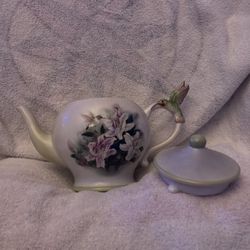 Hummingbird Ceramic Tea Pot