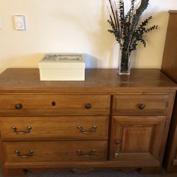 Vintage Solid Oak Bassett Dresser - $250 OBO