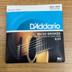 D’ADDARIO LIGHT GAUGE ACOUSTIC GUITAR.