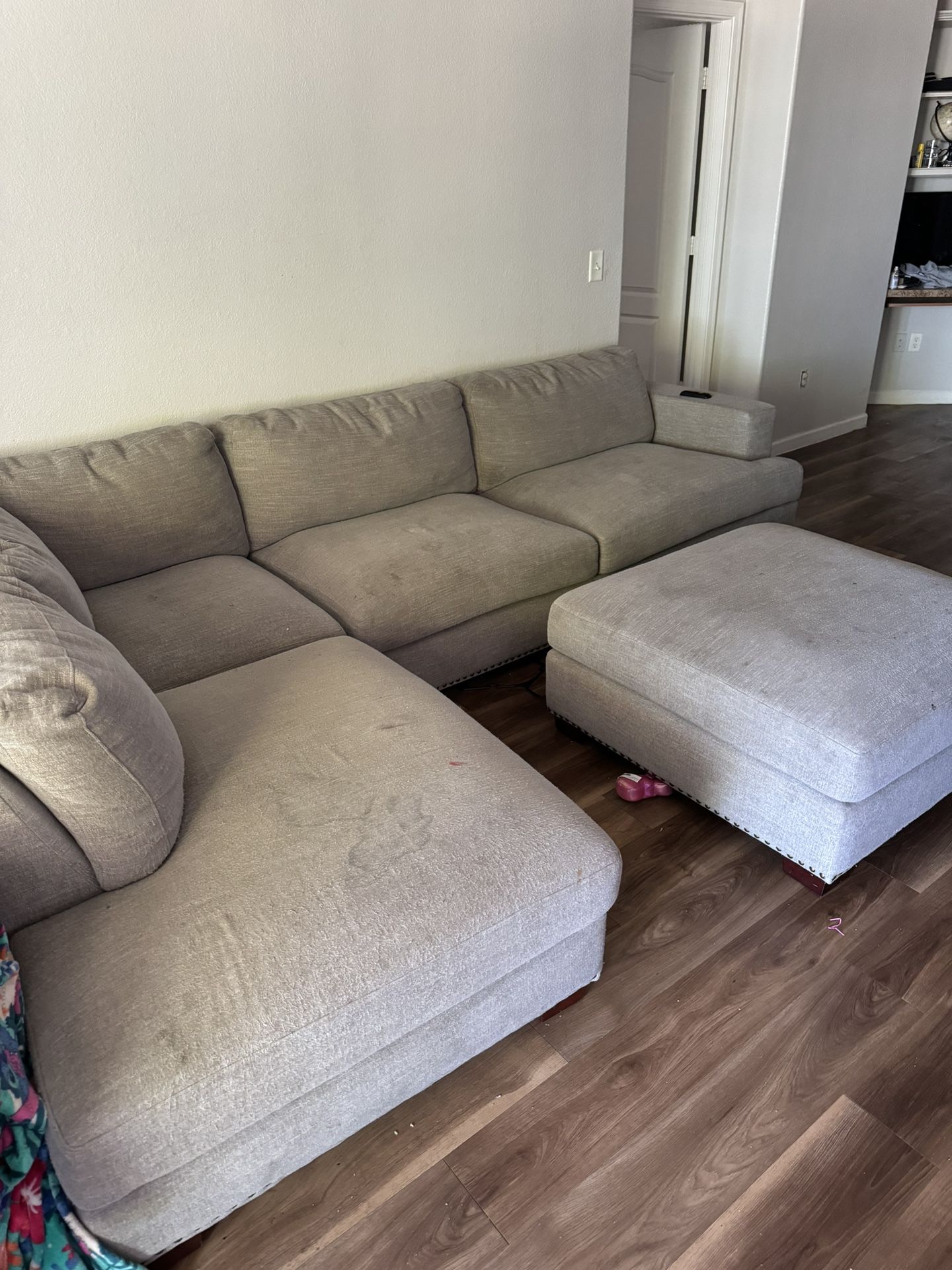 Couch & Otto