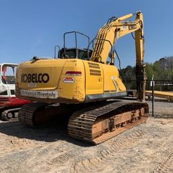 2016 Kobelco SK210LC-9 Excavator 