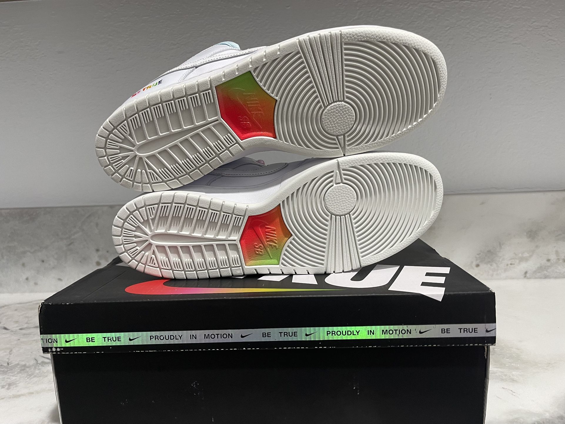 Nike SB Dunk Low Pro Be True Size 11