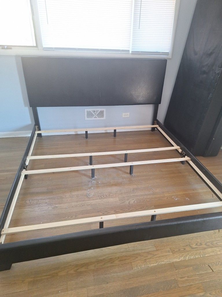 King Size Bedframe And Boxspring