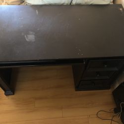 Black Sturdy Desk With Hutch