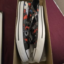 Converse Harley Queen