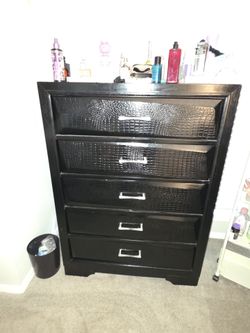 Queen furniture