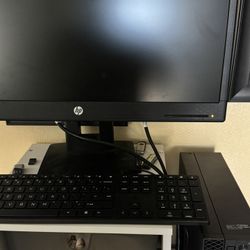 $80 OBO Dell Optiplex 7050 i7, Desktop Computer With 22” Monitor. Local Pickup Only. Cash Only