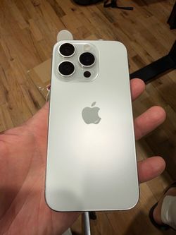IPhone 15 Pro, 128 GB