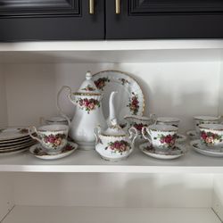 Fine China Tea Set For 6