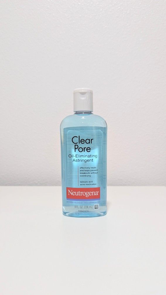 Neutrogena Clear Pore Oil-Eliminating Astringent, 8oz