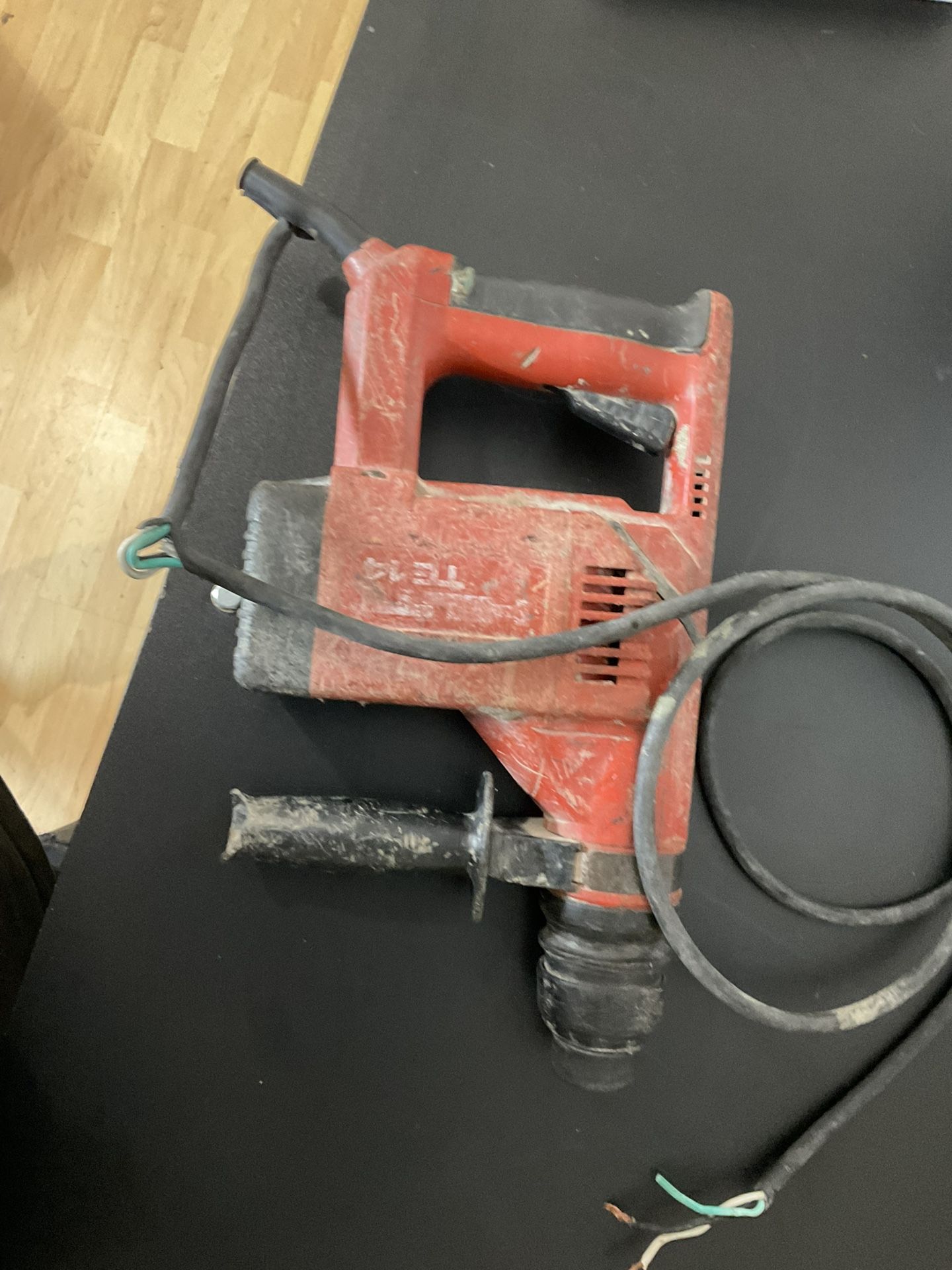 Hilti Te14 Hammer Drill For Parts