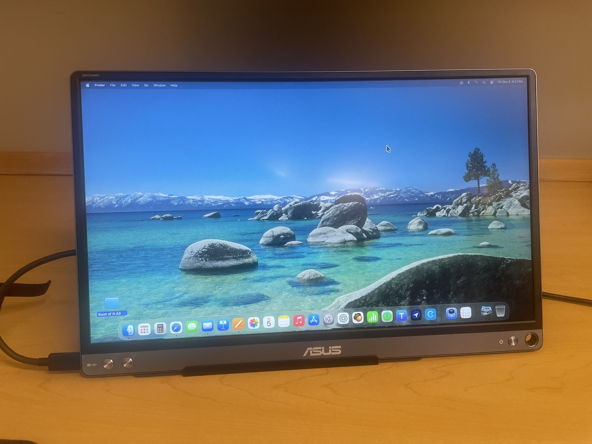 Portable Monitor + Cover/Stand