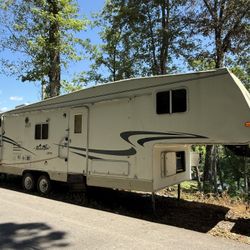 Skamper Camper 38’ 