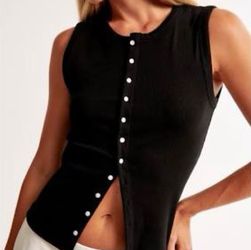 Abercrombie & Fitch black knit sleeveless white button front tank top, size XL