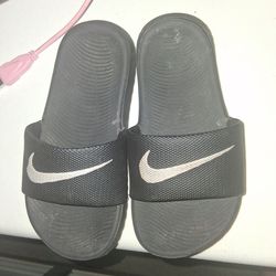 Toddler shoes