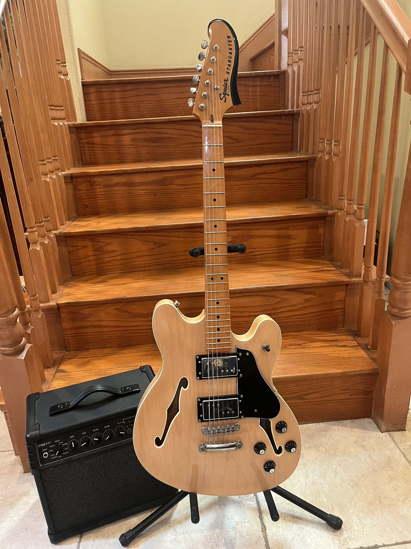 Squier Classic Vibe Starcaster (Brand New/Upgraded Fender Cuknife Pickups)W/ Line 6 MKII Effects Amp