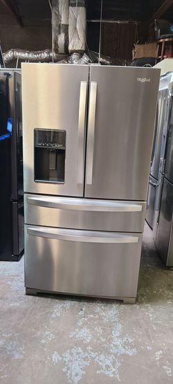 Refrigerator Whirlpool 4 Door French Door in Stainless steel only no working Ice maker