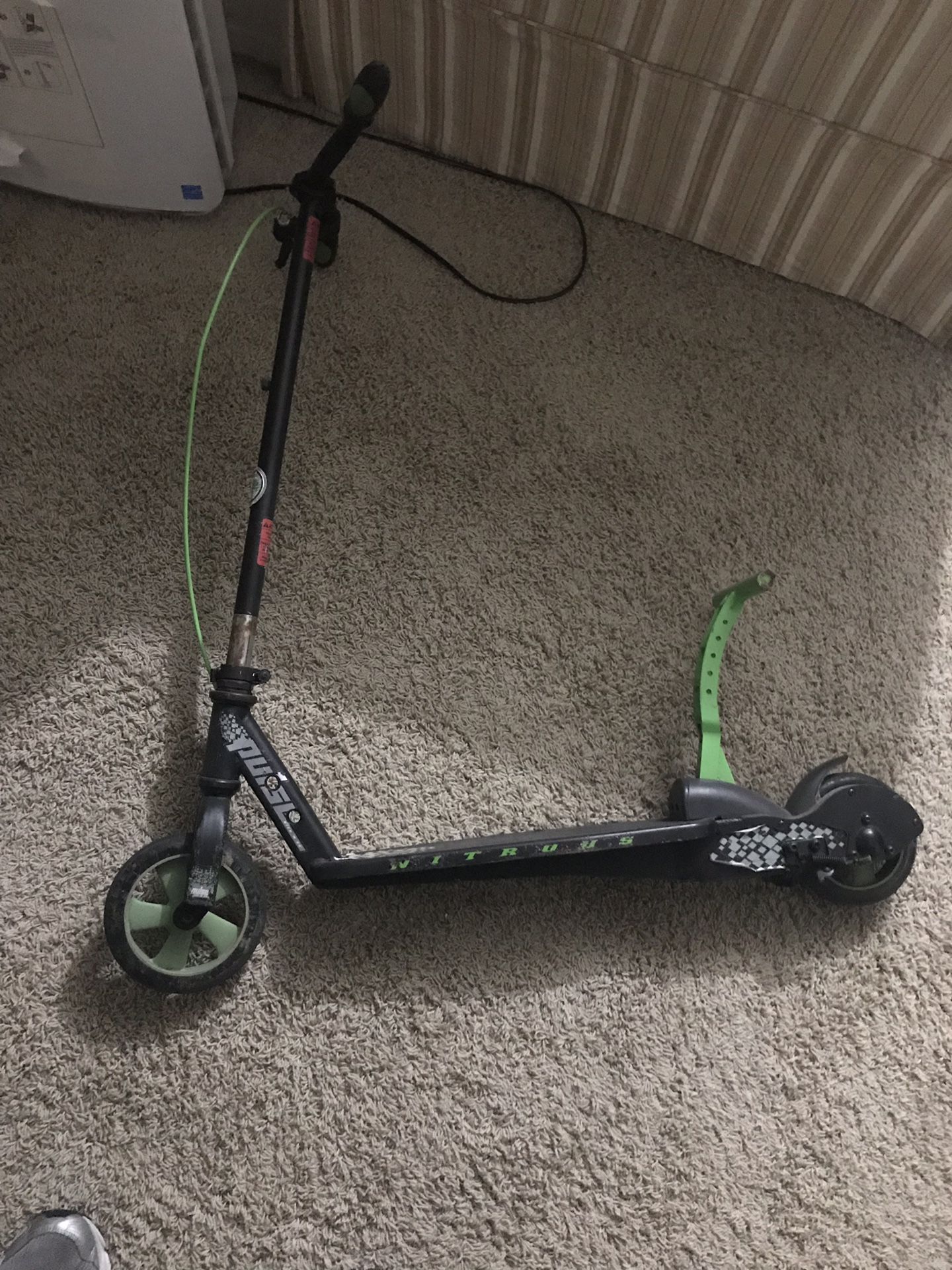 Pulse Kick n Go Nitrous Scooter