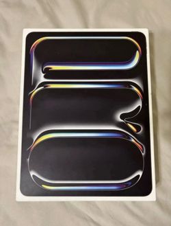 Brand New IPAD PRO 13 inch M5 256gb Latest model