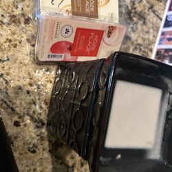 Wax Warmer  And Melts 