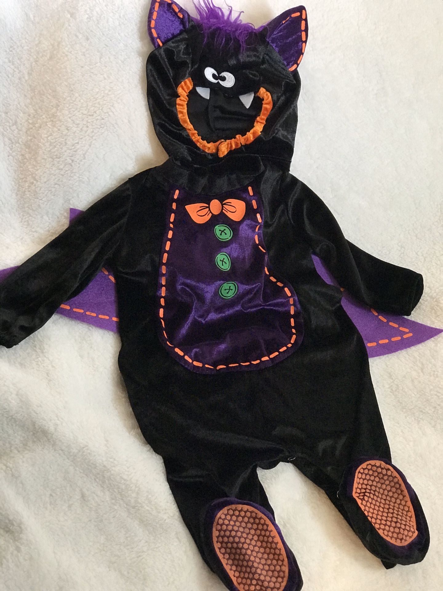 Little Bat Halloween Costume/ Infant 6-9 Months