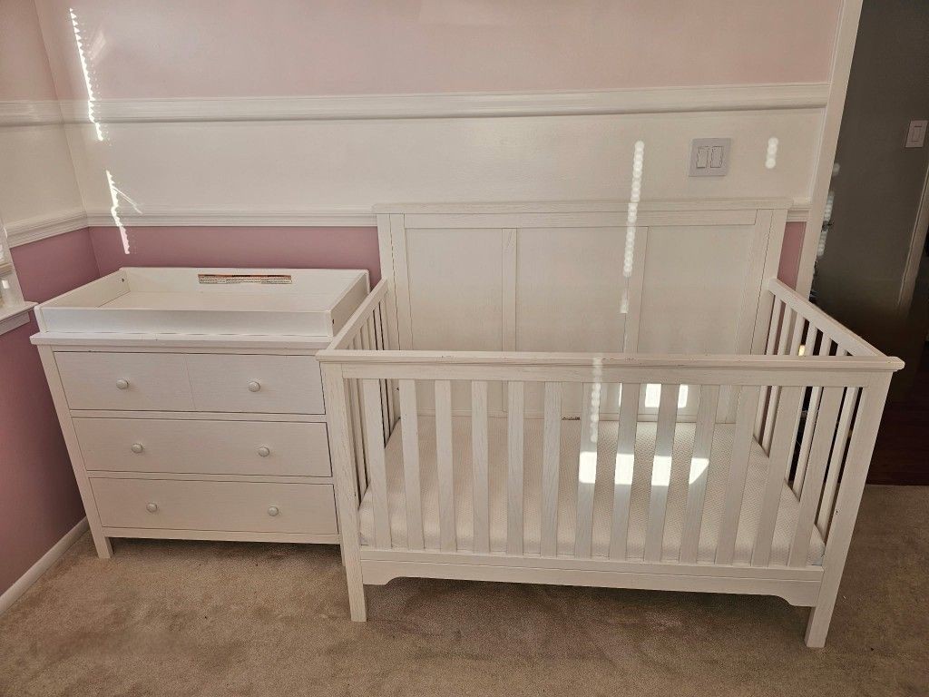 Crib And Changing Table Dresser White