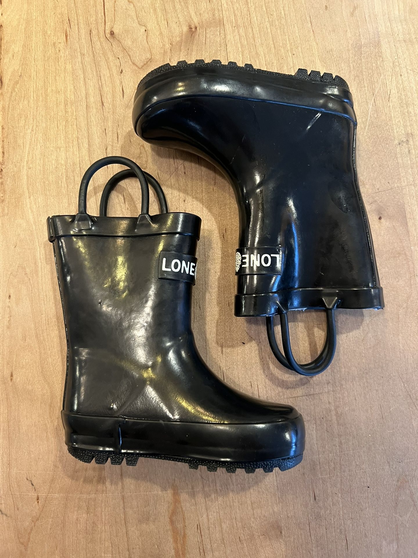 Lone Cone Rubber Boots Kids Size 4 Like New!